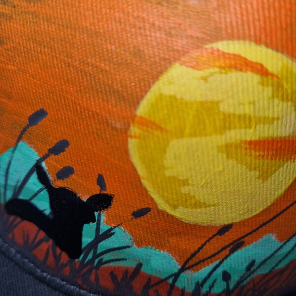 KC Unikat Cap M-027 – Kitz im Gras verborgen